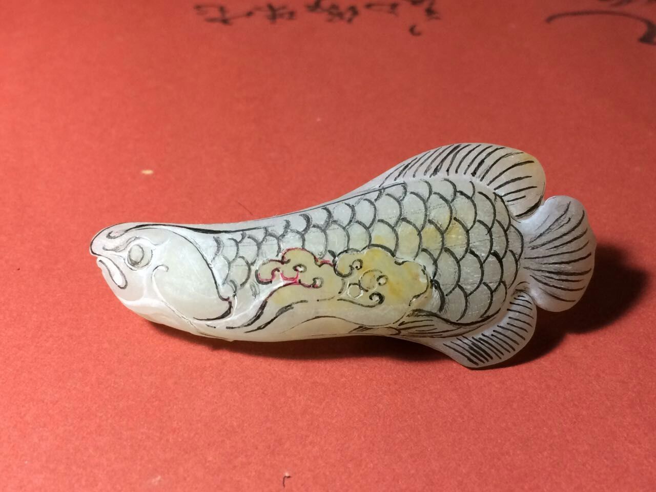 形容金龍魚雕刻（形容金龍魚雕刻的角度）
