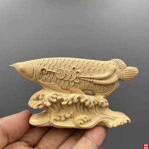 形容金龍魚雕刻（形容金龍魚雕刻的角度）