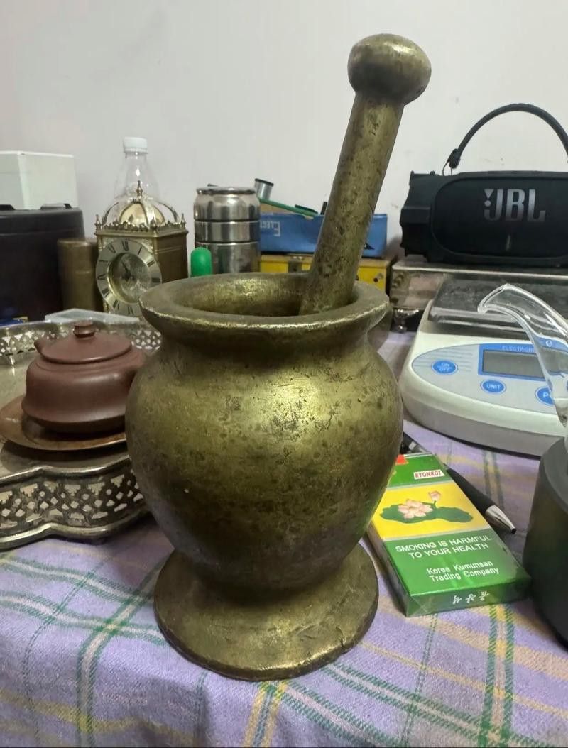 金龍魚擺件多久清潔一次？