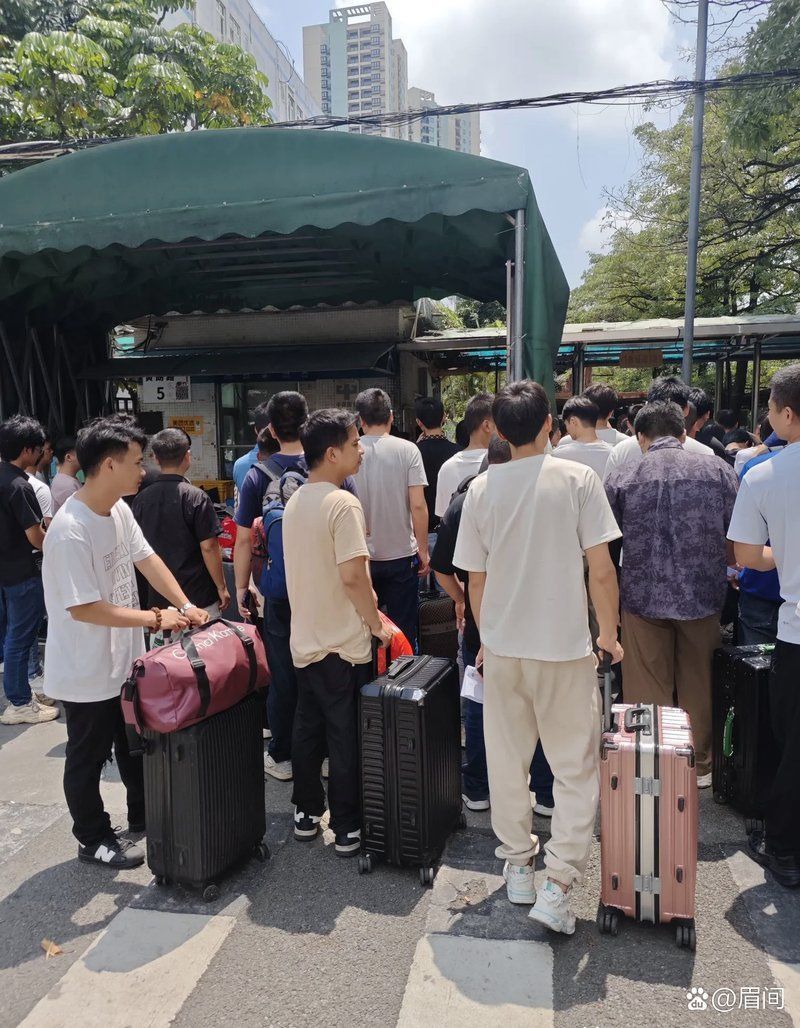 龍崗億光電子上班累嗎