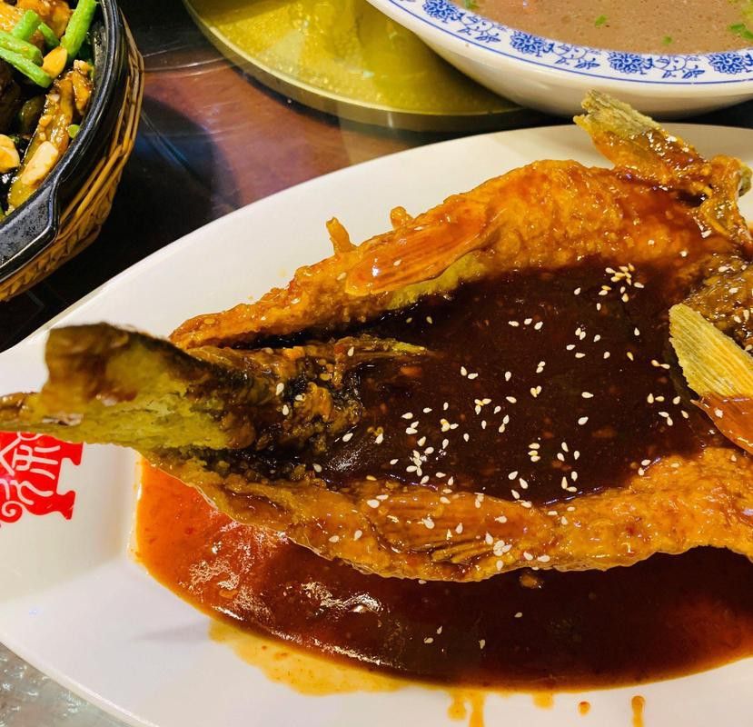 可以吃的金龍魚圖片