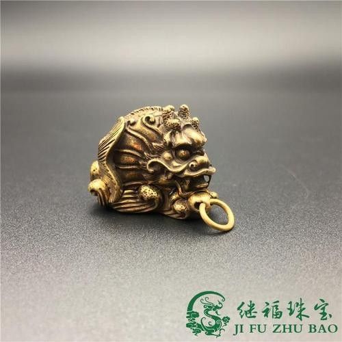 龍頭魚掛件可以用哪些清潔劑？