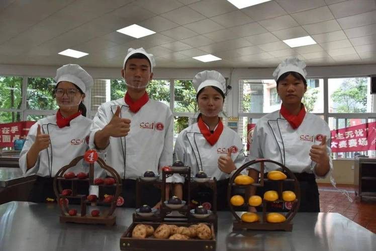 中國烹?yún)f(xié)-金龍魚烹飪班成都