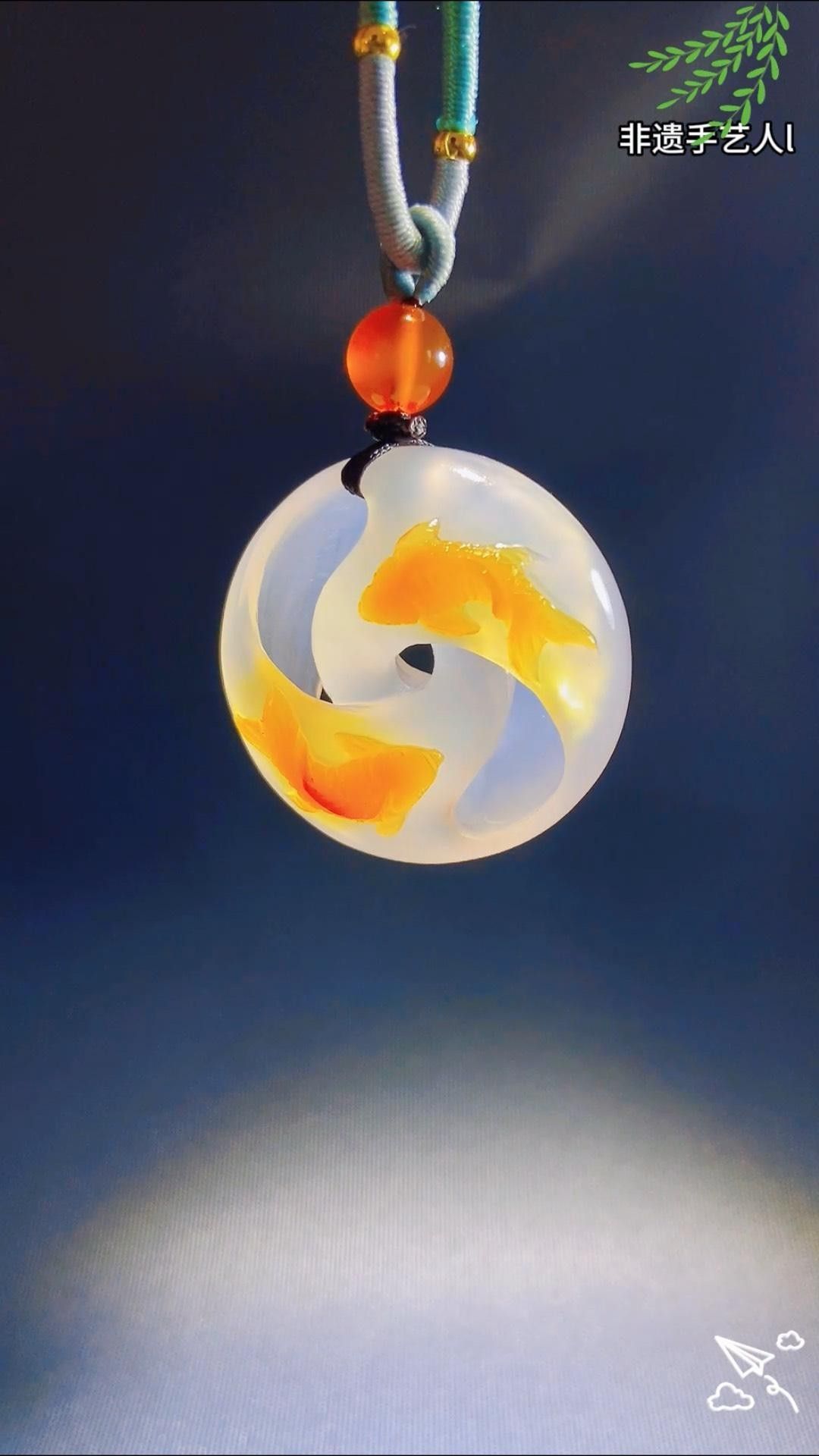 龍頭魚吊墜哪個(gè)材質(zhì)最好？