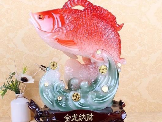 金龍魚家里擺放位置風水，金龍魚擺件招財效果研究,風水學中金龍魚的象征意義,金龍魚擺件擺放禁忌詳解