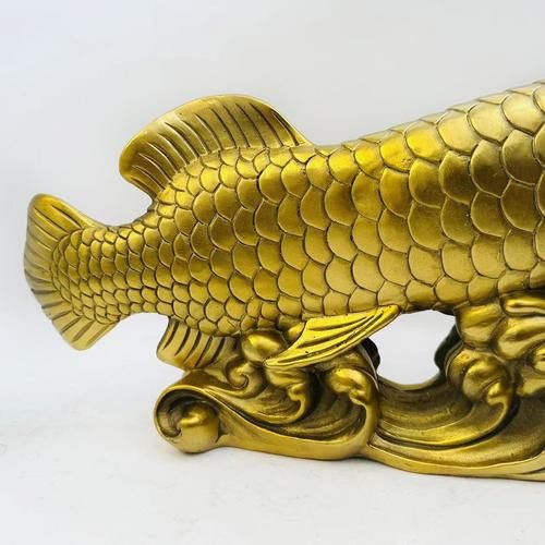 如何選擇適合的龍頭魚(yú)尾擺件？