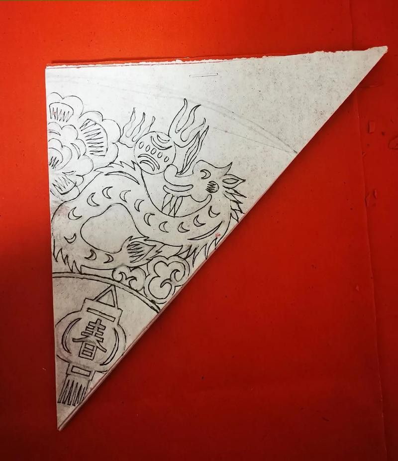 能推薦一些紅色龍剪紙教程嗎? 龍魚百科 第8張 能推薦一些紅色龍剪紙教程嗎? 能推薦一些紅色龍剪紙教程嗎? 龍魚百科 第8張