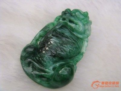玉石龍魚寓意和象征非常豐富，其寓意和象征非常豐富：玉的龍魚什么寓意及象征？