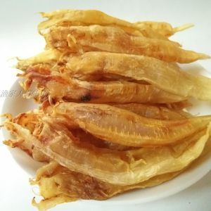 金龍魚花膠好嗎？金龍魚花膠的營養價值和功效：金龍魚花膠在口感上具有特色而且營養價值和功效和功效