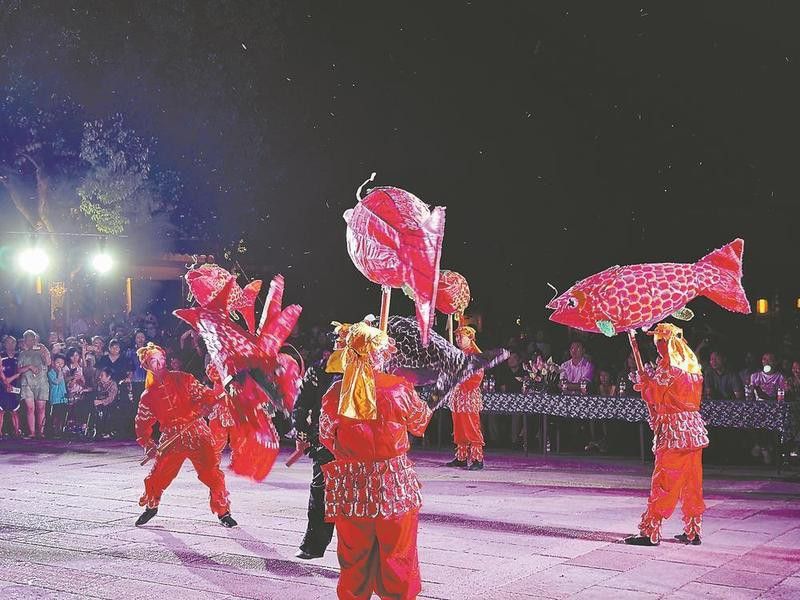 五夫龍魚(yú)戲