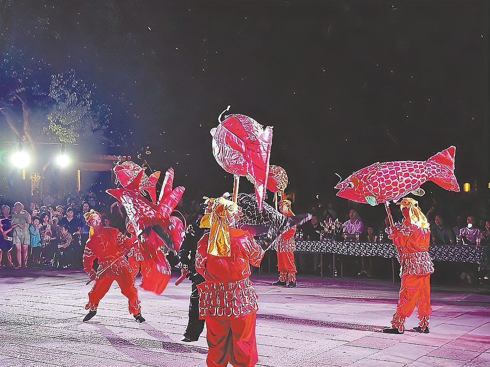 五夫龍魚(yú)戲
