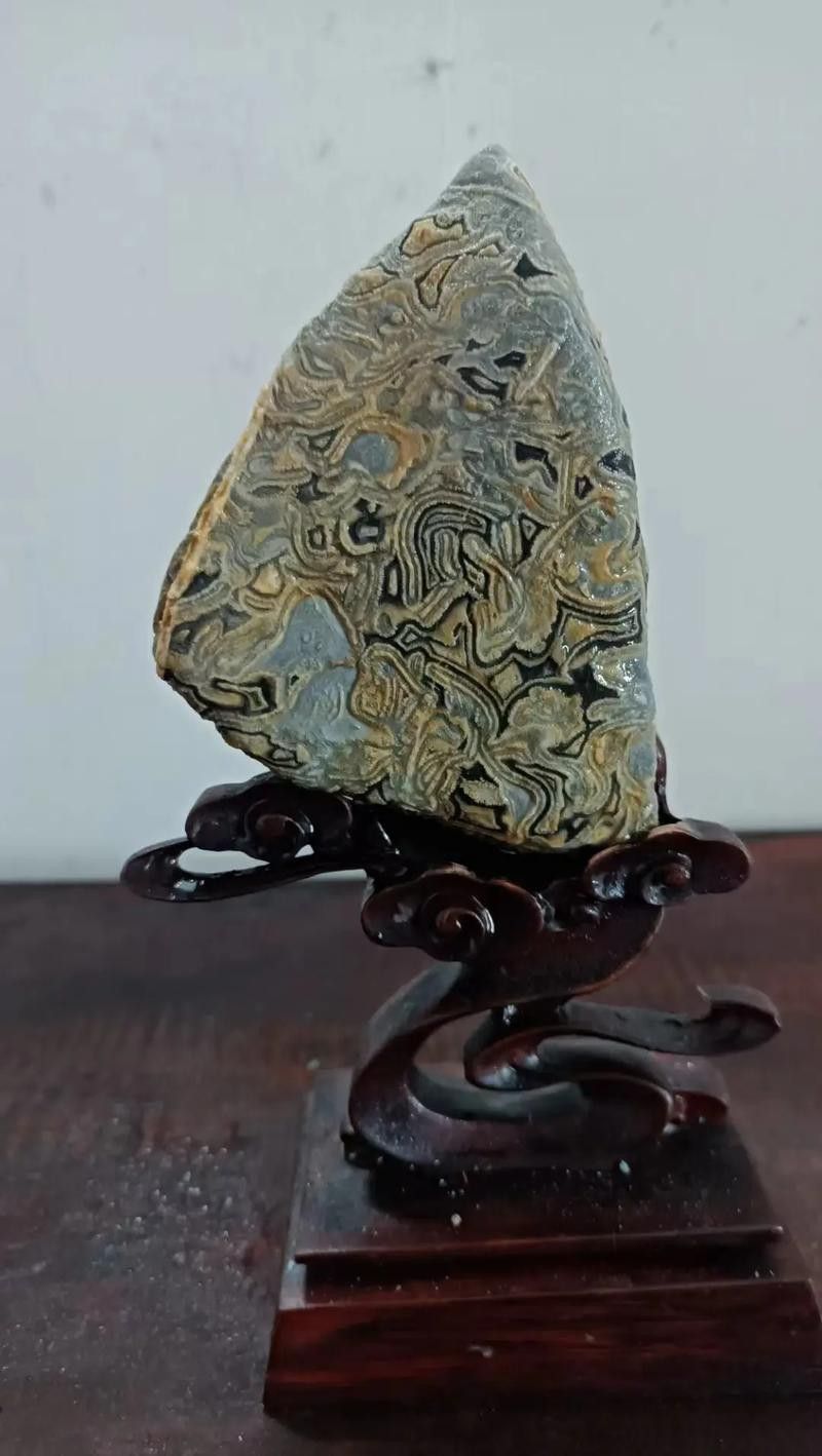 有哪些知名的紅龍旗手工藝品品牌？