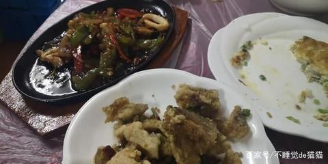 龍魚(yú)吃青菜嗎：如何判斷龍魚(yú)是否吃青菜
