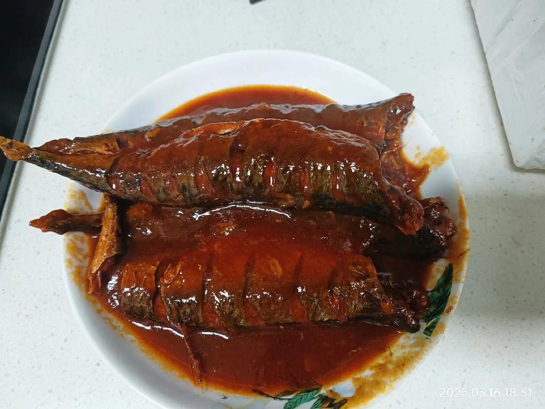 興龍魚(yú)罐頭