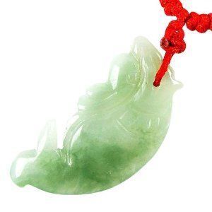 翡翠龍魚的寓意和象征風水（翡翠龍魚的寓意與象征）