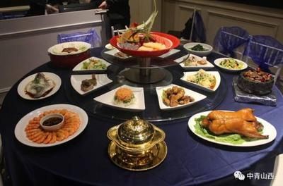 飛龍魚翅宴：飛龍魚翅宴是一種非常高檔的宴席