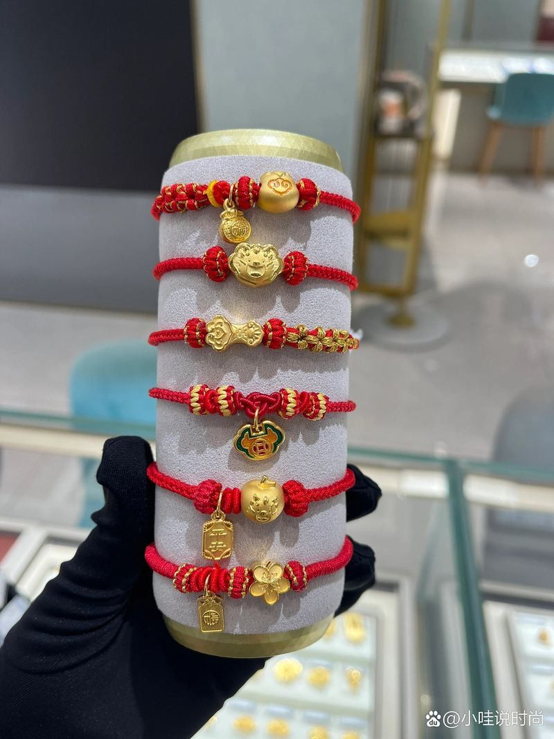 周大福的生肖龍擺件價格如何？