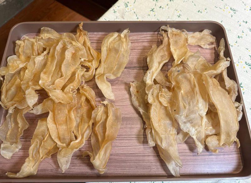 金龍魚(yú)膠1300一斤貴嗎
