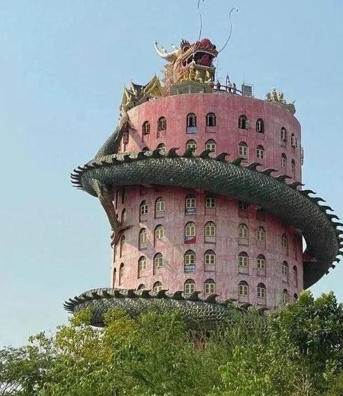 有沒有現代設計中的龍圖片？