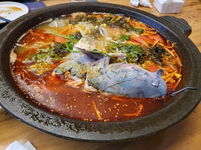 遵義石龍魚村