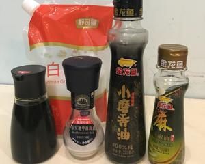 金龍魚背上白色絲狀物：金龍魚背上有白色絲狀物怎么辦