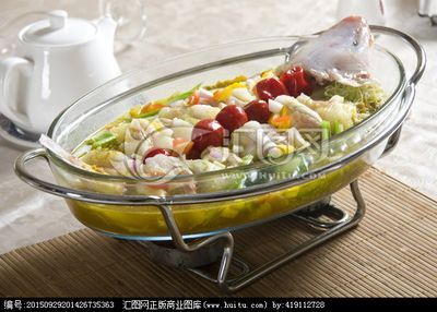 沙龍魚（沙光魚、沙丁魚和沙鉆魚的功效與作用與作用如下表所示）