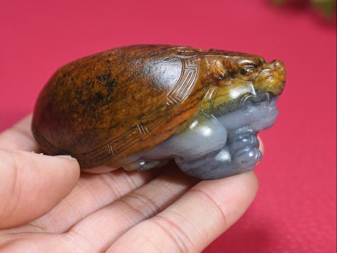 如何挑選高質(zhì)量的龍龜飾品？