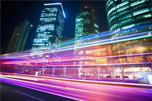 養龍魚的心情的說說句子怎么寫：養龍魚是一種什么樣的體驗？