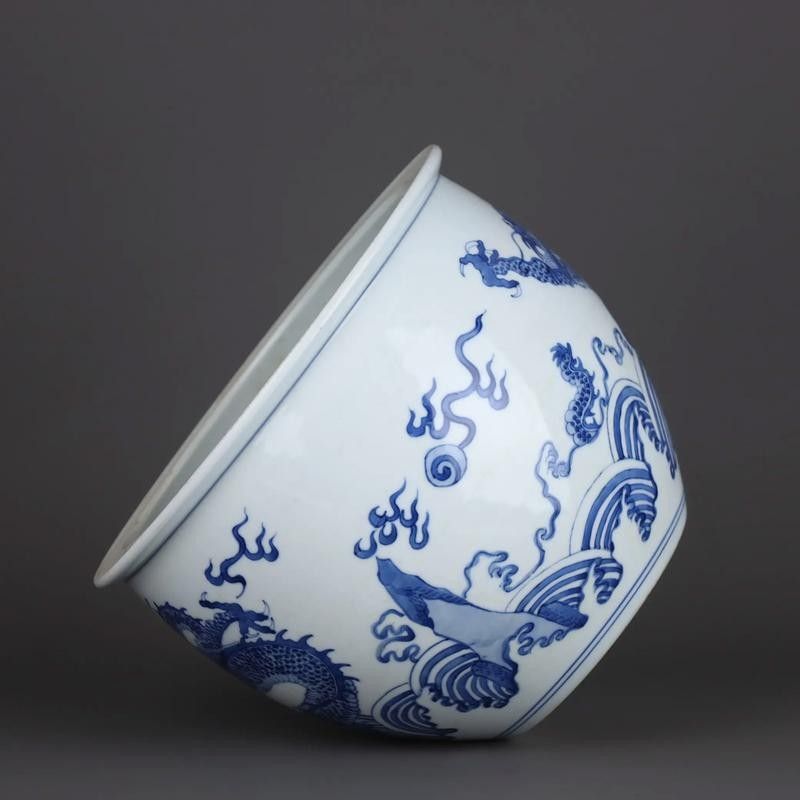 魚(yú)缸上龍圖案的最佳尺寸