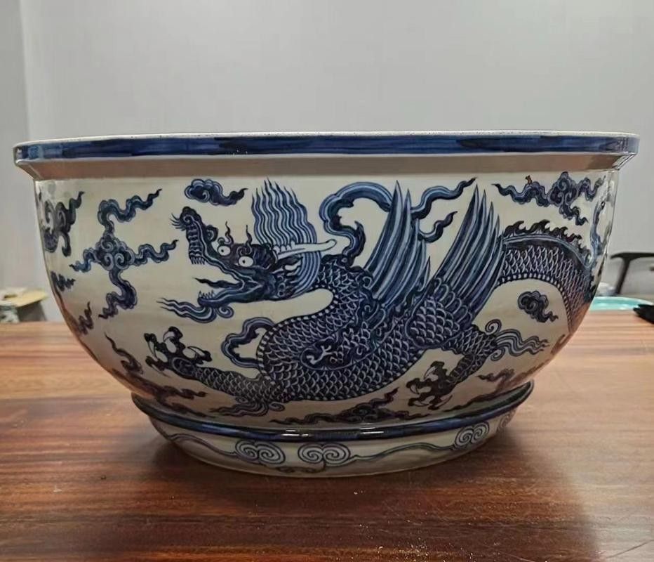 魚(yú)缸上龍圖案的最佳尺寸
