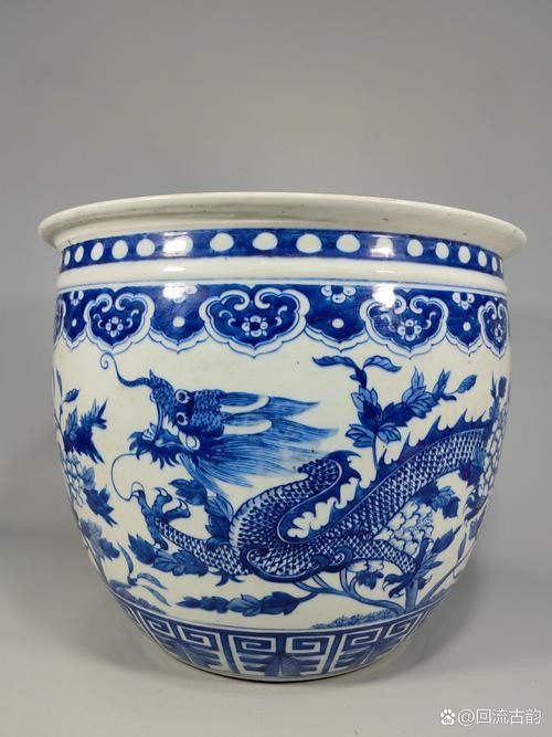 魚(yú)缸上龍圖案的最佳尺寸