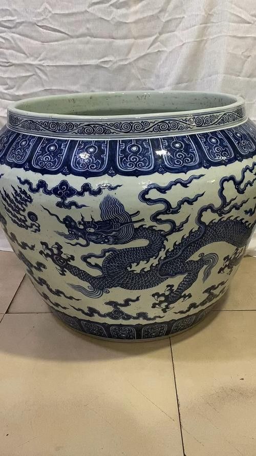 魚(yú)缸上龍圖案的最佳尺寸