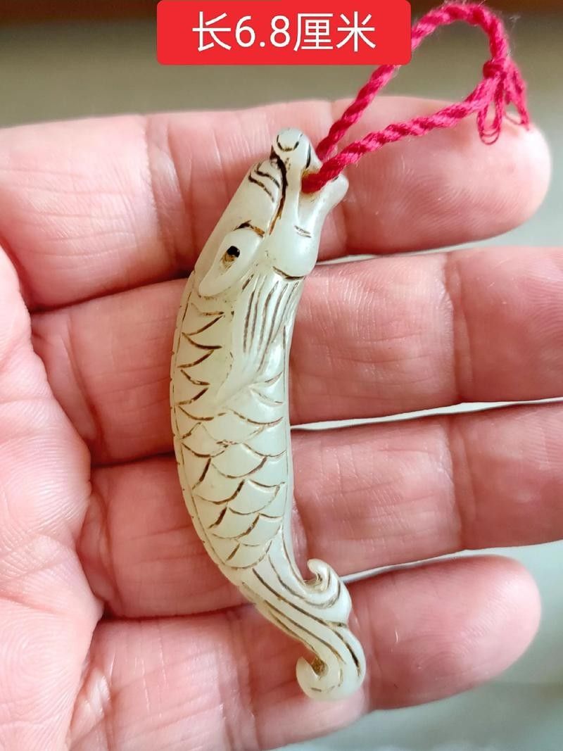 龍魚擺件材質有哪些講究？