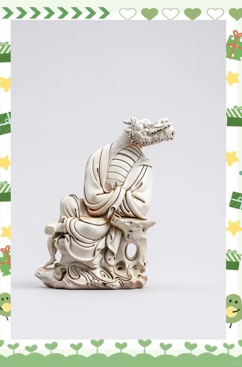 能提供更多龍神的藝術圖片嗎？