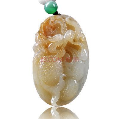 龍魚玉件，寓意著富貴吉祥：龍魚玉件不僅代表著財富，更代表家庭幸福美滿，更代表家庭幸福