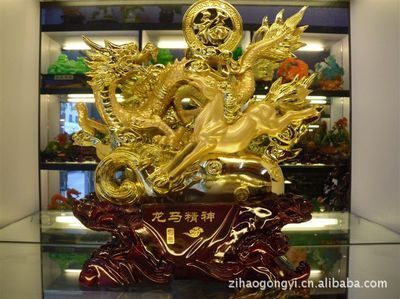 玉金龍魚和玉白菜擺一起行嗎（玉金龍魚和玉白菜擺件的風水寓意和擺放建議）