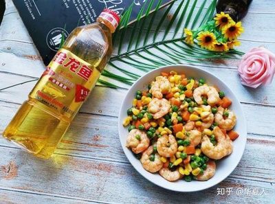 我養的金龍魚怎么只吃蝦仁呢（金龍魚只吃蝦仁可能會導致營養不均衡）