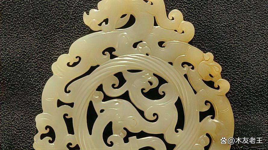 金龍古董的保養(yǎng)方法