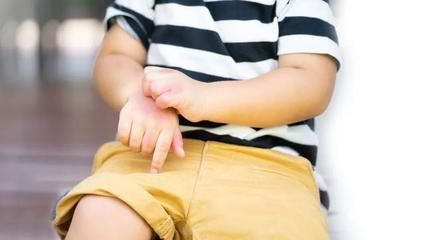 龍魚身上長白疙瘩怎么辦：龍魚身上出現白疙瘩可能是由多種原因引起的，如何預防
