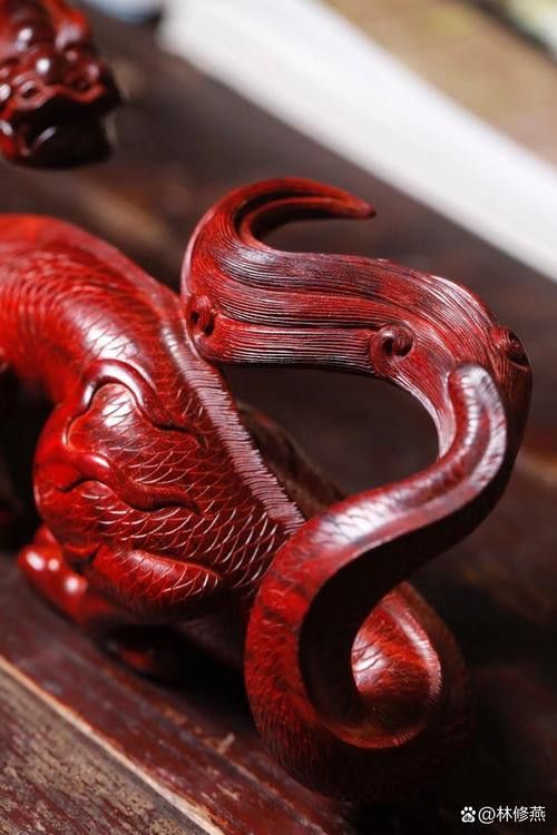 給我更多木雕龍頭高清大圖