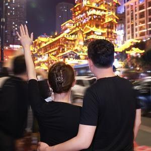 雷龍魚鉆進沙子里怎么辦