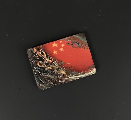 有哪些平臺(tái)可以放心購(gòu)買紅龍旗紀(jì)念品？