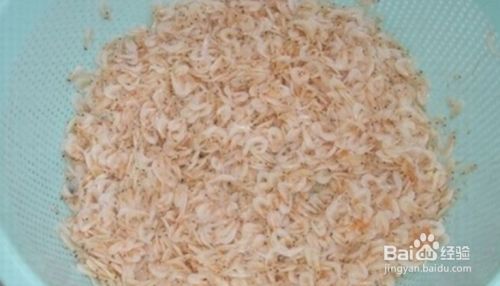 龍鳳鯉魚(yú)飼料中添加酵母的作用：酵母在鯉魚(yú)飼料中的應(yīng)用