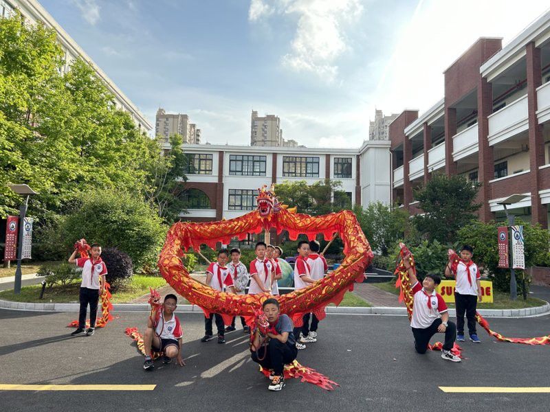 上海龍魚大賽獲獎名單公示欄