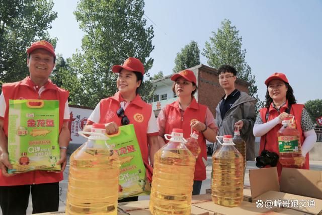 金龍魚副總經理（金龍魚副總經理在公司的發展中扮演著至關重要的角色）