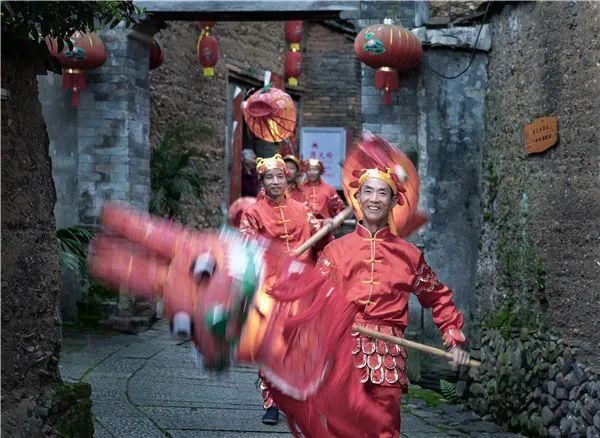 學習強國｜五夫龍魚戲：一條龍魚，兩位古稀藝人的共同堅守01:47