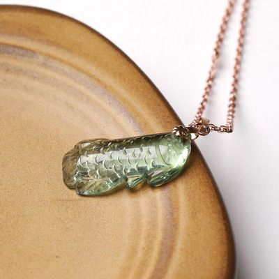 金龍魚可以做吊墜嗎【制作金龍魚吊墜有什么作用？】