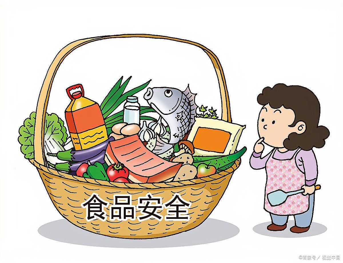 紅龍魚喂食量是多少合適（紅龍魚喂食量是多少合適呢）