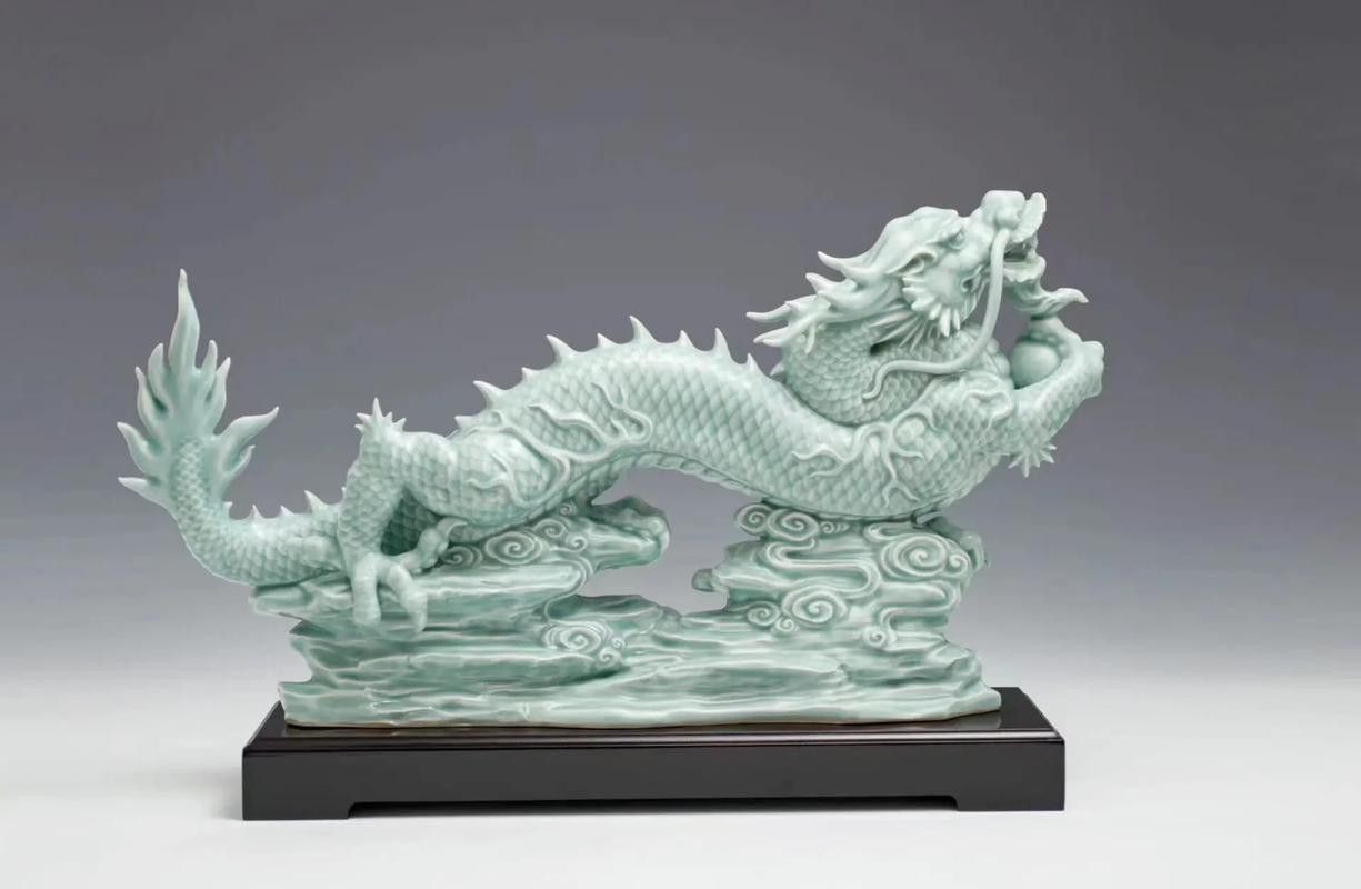 有沒有更多適合現代家居的龍擺件？