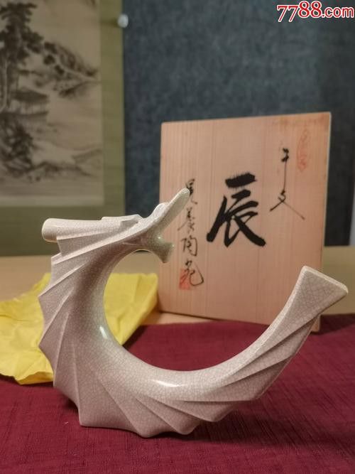 有沒有更多適合現代家居的龍擺件？